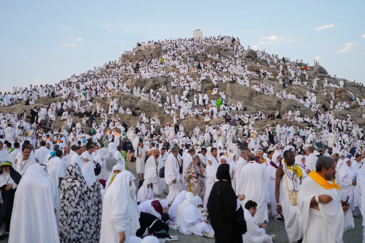 Exclusive Umrah Package – 14 Days